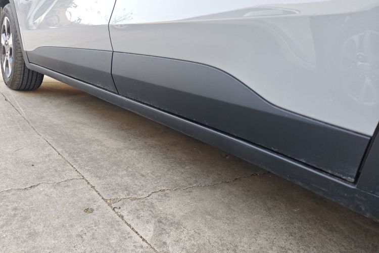 五菱汽车 五菱缤果PLUS 2024款 330km 五座版局部细节9002