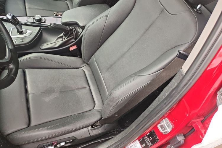 宝马3系 2018款 320Li 时尚型局部细节19