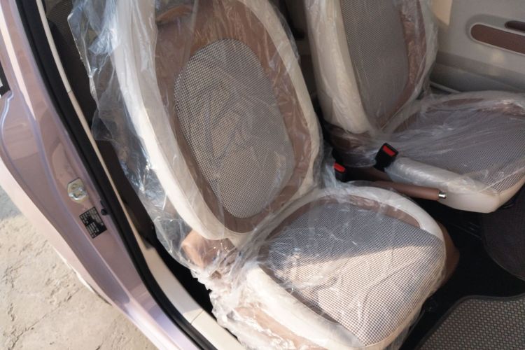 奔腾小马 2026款 222km 萌趣马 Plus局部细节41