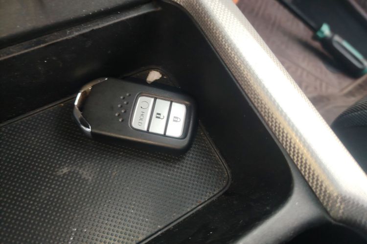 本田CR-V 2021款 240TURBO CVT两驱都市版中控内饰11