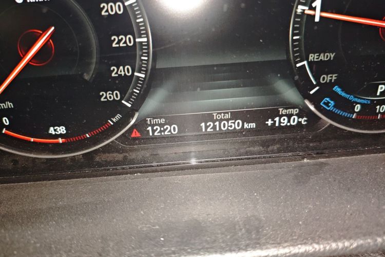 宝马3系 2018款 320i M运动曜夜版中控内饰15