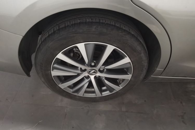 雷克萨斯ES 2020款 200 卓越版车身外观6008