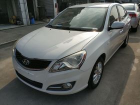 现代 悦动 2015款 1.6L 自动舒适型