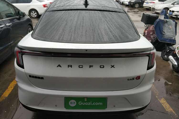 ARCFOX极狐 极狐 阿尔法S(ARCFOX αS) 2023款 先行版车身外观6