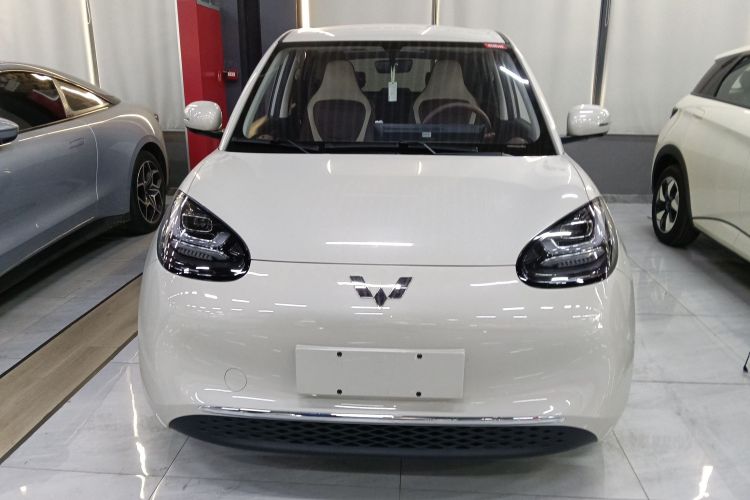 五菱汽车 五菱缤果 2025款 333km 灵犀互联款车身外观2