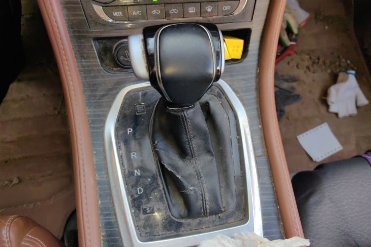 北汽幻速S7 2018款 1.5T 自动尊享型中控内饰18