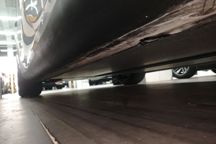 特斯拉 Model Y 2025款 后轮驱动版局部细节9002