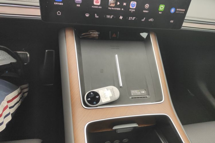 鸿蒙智行 享界S9 2024款 纯电 Ultra 四驱旗舰版中控内饰18