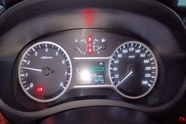 日产 蓝鸟 2016款 1.6L CVT智酷版中控内饰14