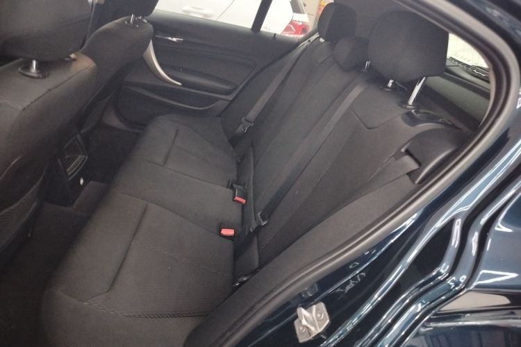 宝马1系(进口) 2016款 118i 领先型中控内饰7004