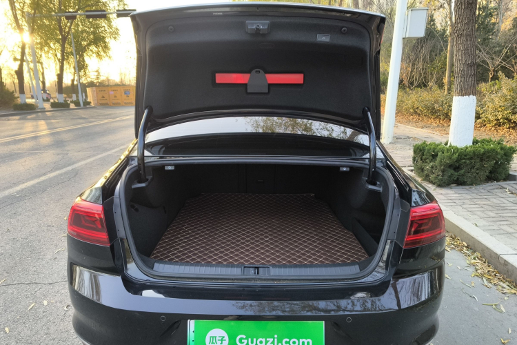 大众 迈腾GTE插电混动 2020款 GTE 豪华型局部细节23