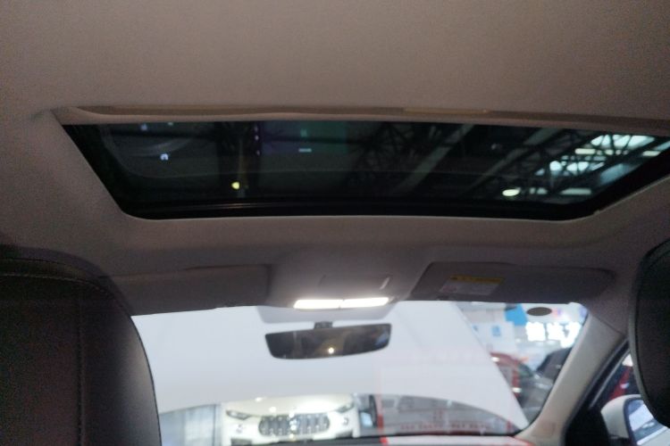 荣威i5 2023款 1.5L CVT尊荣版局部细节22