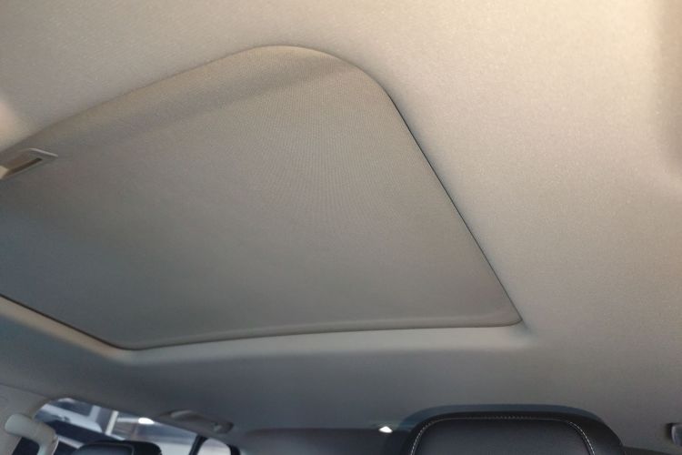 坦克300 2021款 越野版 2.0T 征服者中控内饰22