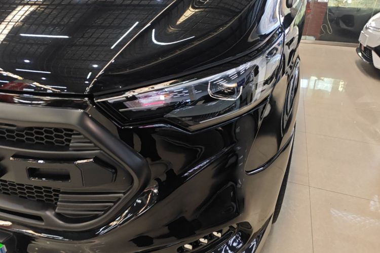 钧天黑武士Youth 2023款 2.0T 汽油标配版局部细节36