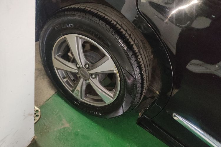 哈弗H6 2016款 升级版 1.5T 自动两驱精英型车身外观6008