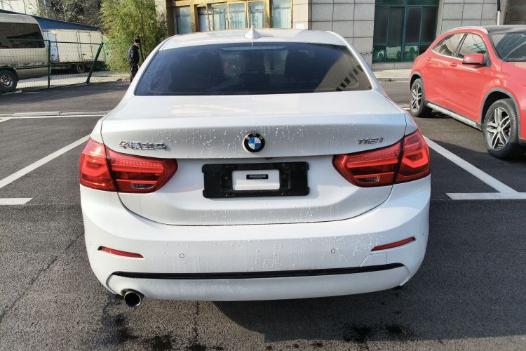 宝马1系 2018款 改款 118i 运动型车身外观6004