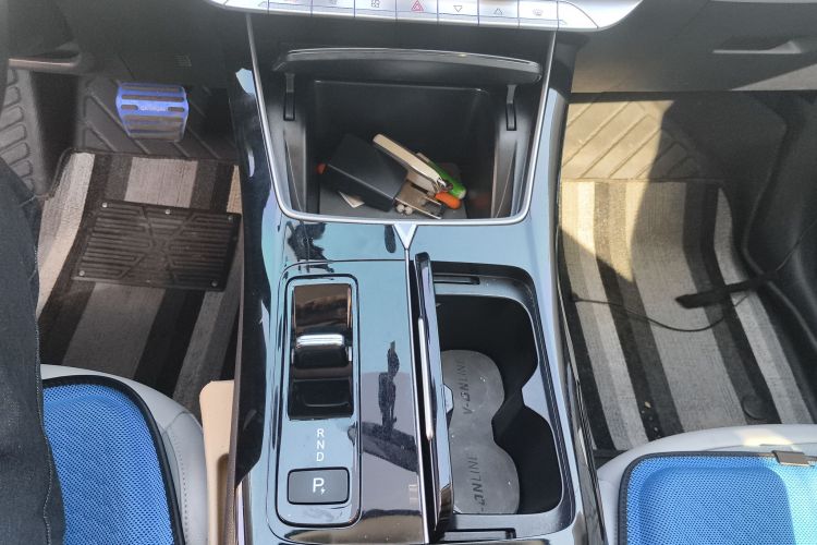 启辰大V DD-i 2023款 60km iD版中控内饰18