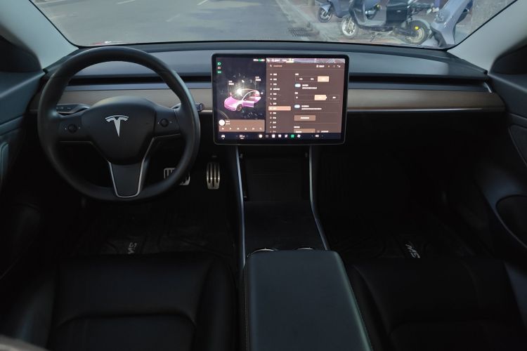 特斯拉 Model 3 2019款 标准续航后驱升级版中控内饰7002