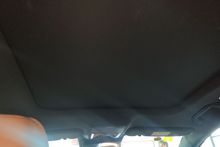 比亚迪 汉L 2025款 DM-p 四驱激光雷达旗舰型中控内饰22