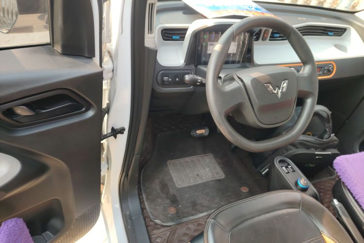 五菱汽车 宏光MINIEV 2020款 轻松款 磷酸铁锂中控内饰20