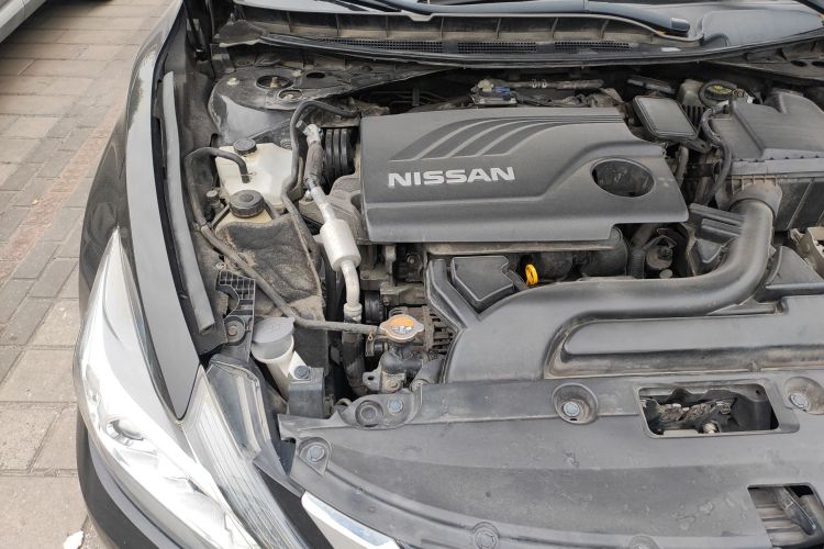 日产 天籁 2016款 2.0L XE 时尚版机舱底盘25