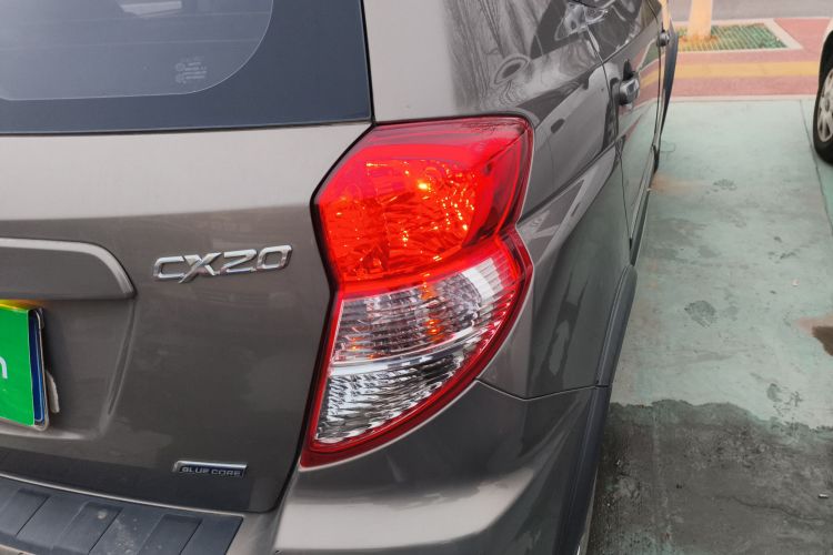 长安CX20 2014款 1.4L 手动运动版 国V车身外观9