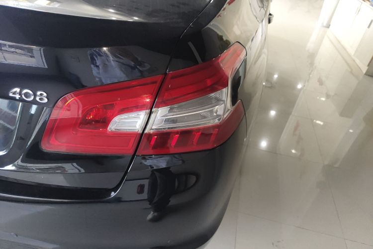 标致408 2015款 1.2T 自动豪华版车身外观6006