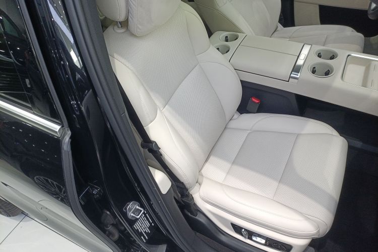 理想汽车 理想L8 2023款 Pro局部细节41