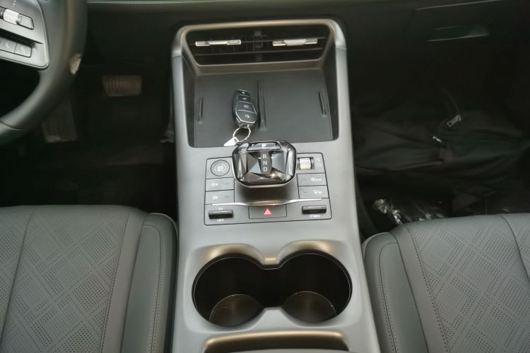 比亚迪 秦PLUS 2025款 DM-i 智驾版 55KM领先型中控内饰18