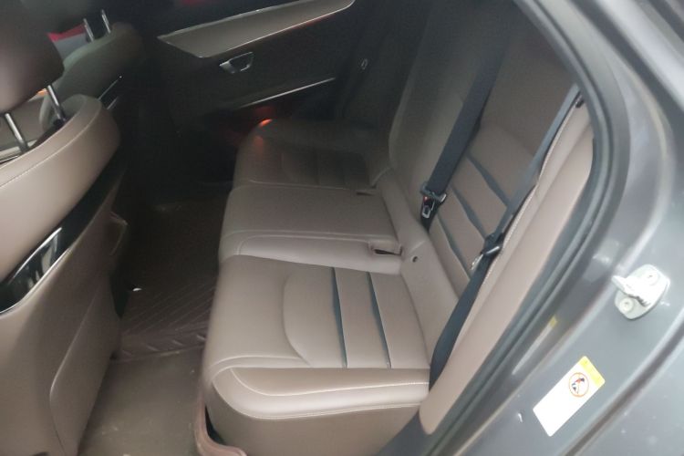 比亚迪 汉 2020款 EV 超长续航版豪华型中控内饰7004