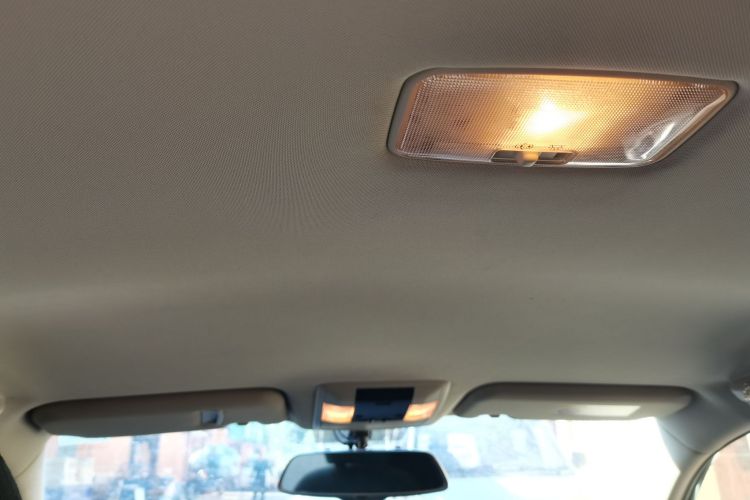 雷克萨斯CT 2017款 CT200h 精英版 单色 国V中控内饰22