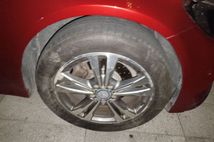 奔驰C级 2017款 改款 C 200 L 运动版车身外观6002