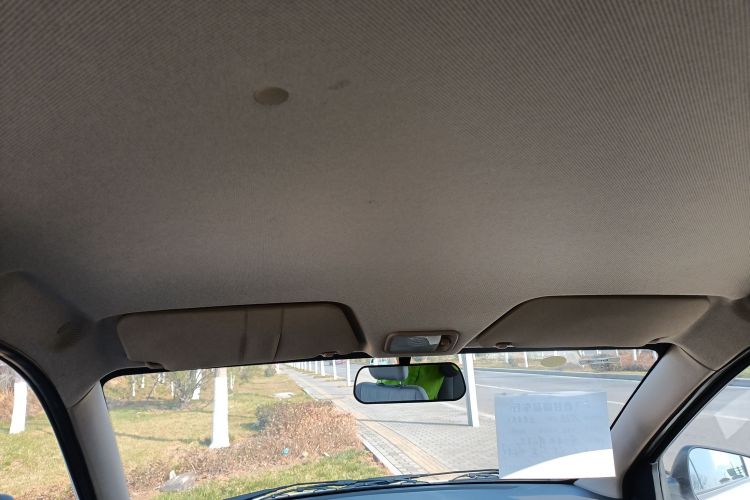 五菱汽车 五菱宏光 2021款 1.5L S基本型LAR中控内饰22