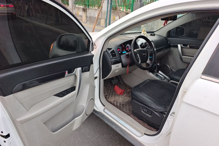 雪佛兰 科帕奇 2014款 2.4L 两驱城市版 5座中控内饰20