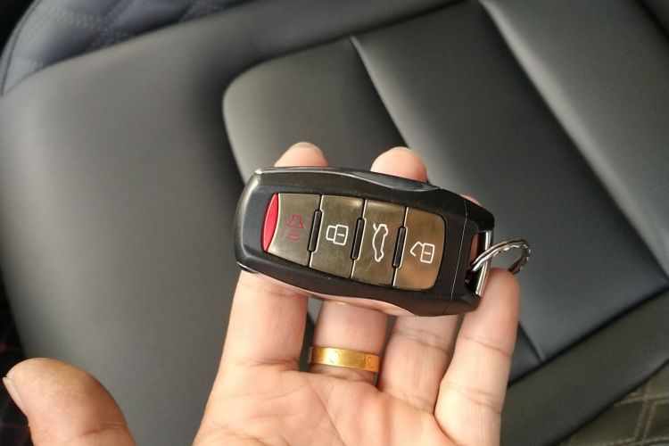 哈弗H6 2020款 1.5GDIT 自动铂金冠军版中控内饰11