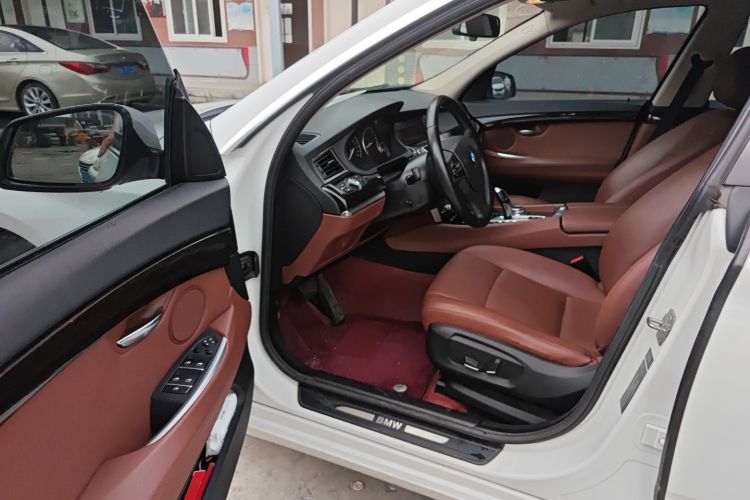 宝马5系GT 2014款 528i 领先型中控内饰7003