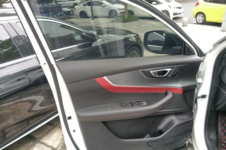 奇瑞 瑞虎7 2022款 超能版 1.6T DCT超能英雄中控内饰47