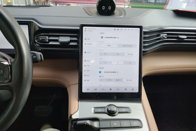 蔚来ES6 2020款 600KM 运动版中控内饰16