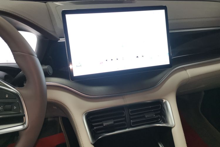 比亚迪 宋PLUS新能源 2025款 EV 智驾版 520km 豪华型局部细节16