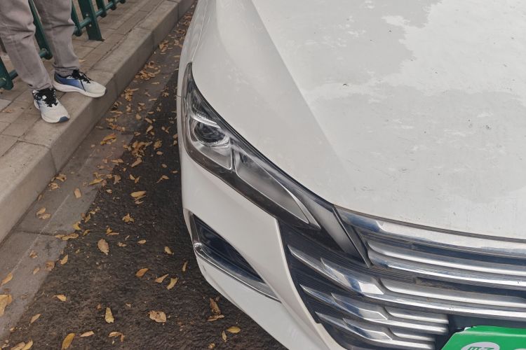 广汽传祺 传祺GA6 2022款 270T 自动精英版车身外观8