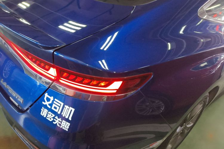 现代 菲斯塔 2019款 280TGDi 智速版 国VI车身外观9