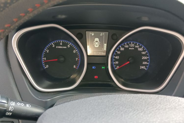 吉利汽车 吉利GX7 2015款 运动版 2.0L 自动尊享型中控内饰14