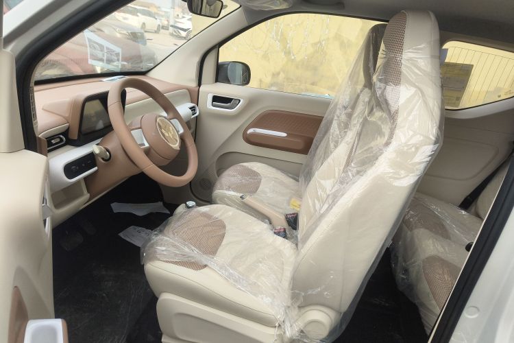 五菱汽车 宏光MINIEV 2024款 第三代 215km 青春版中控内饰19