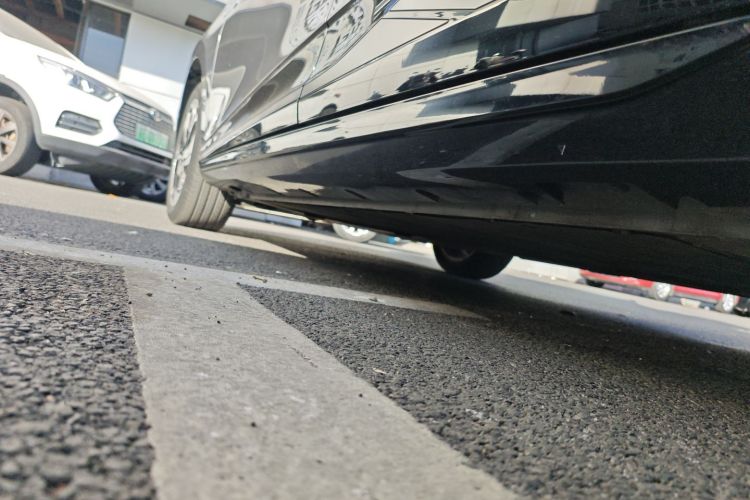 名爵 MG4 EV 2022款 520km 旗舰版局部细节9002