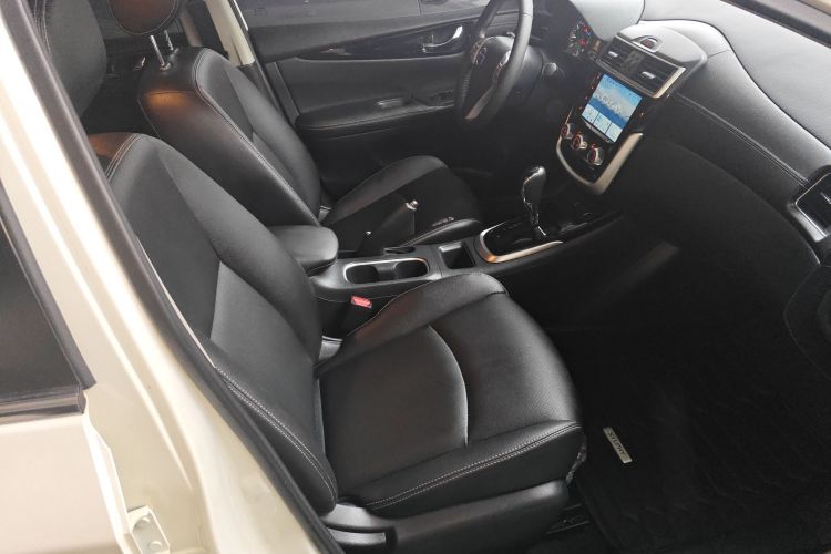 日产 骐达TIIDA 2021款 1.6L CVT智行版局部细节41