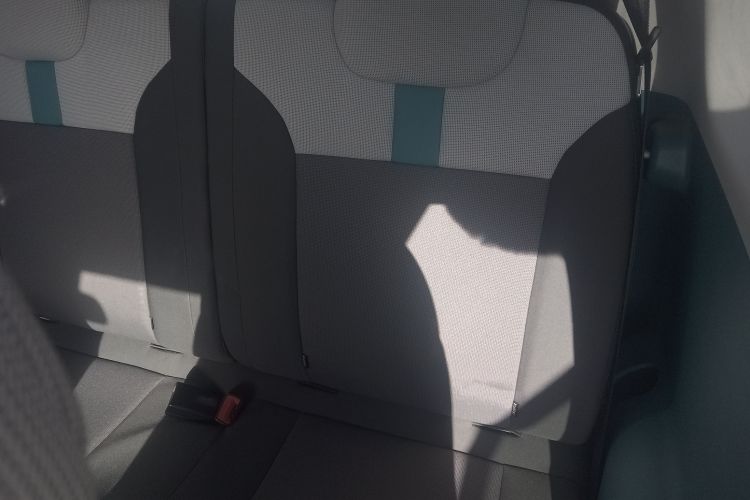 长安启源 长安Lumin 2022款 210km 香甜款中控内饰21