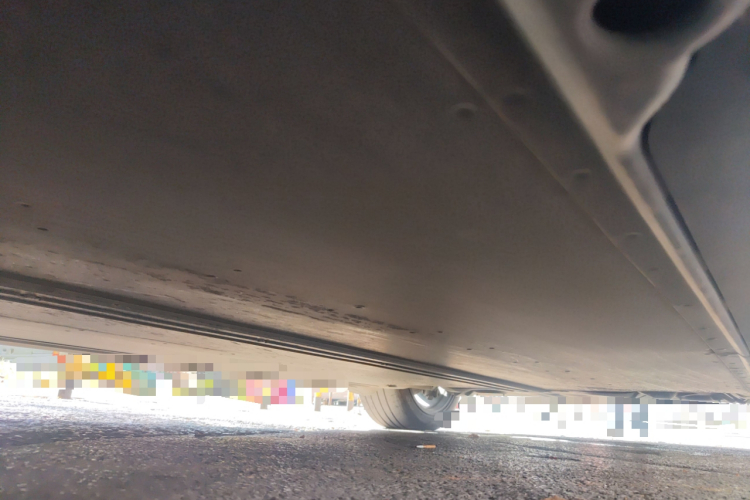 特斯拉 Model Y 2023款 后轮驱动版局部细节9004