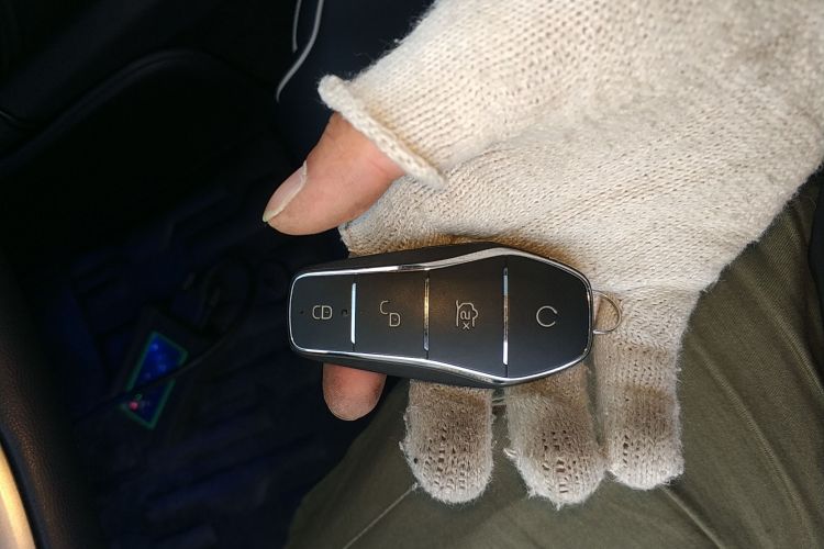 比亚迪 秦PLUS 2021款 DM-i 55KM 旗舰型中控内饰11