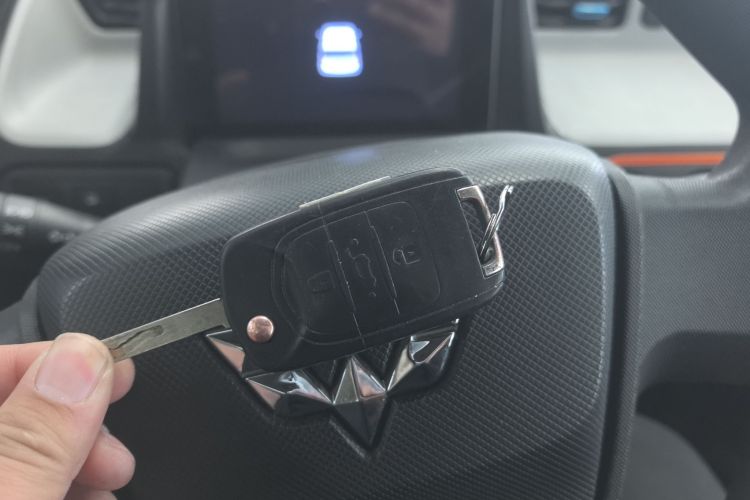 五菱汽车 宏光MINIEV 2020款 自在款 三元锂中控内饰11