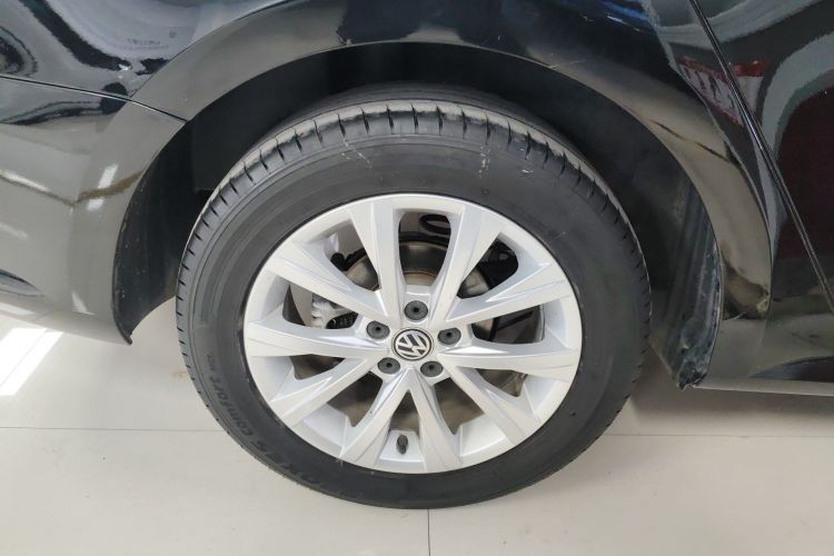 大众 朗逸 2015款 230TSI DSG舒适版车身外观6008